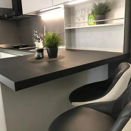 The Italian Apartment *
